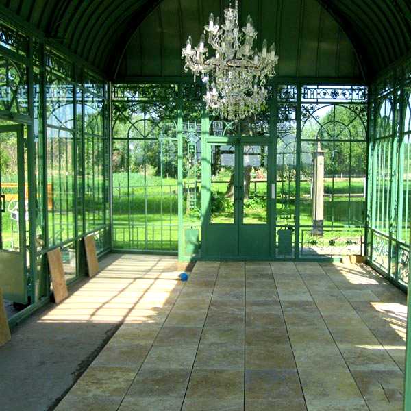 Classical steel structure glass greenhouse